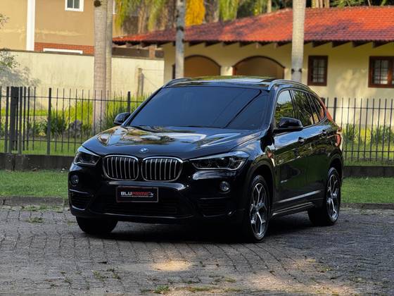 BMW X1 2.0 16V TURBO ACTIVEFLEX SDRIVE20I X-LINE 4P AUTOMÁTICO